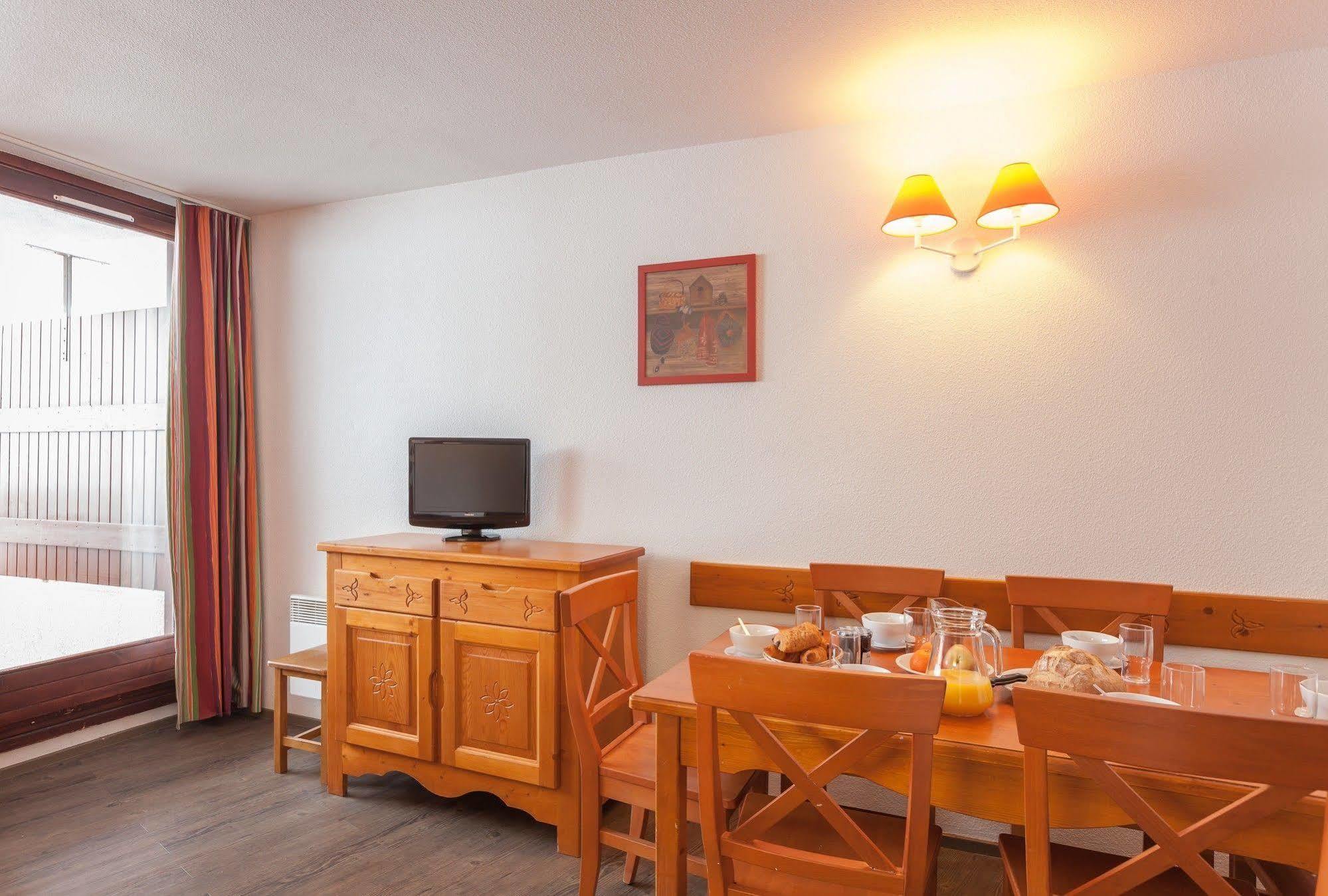 Residence Les Melezes Alpe d'Huez Exterior photo